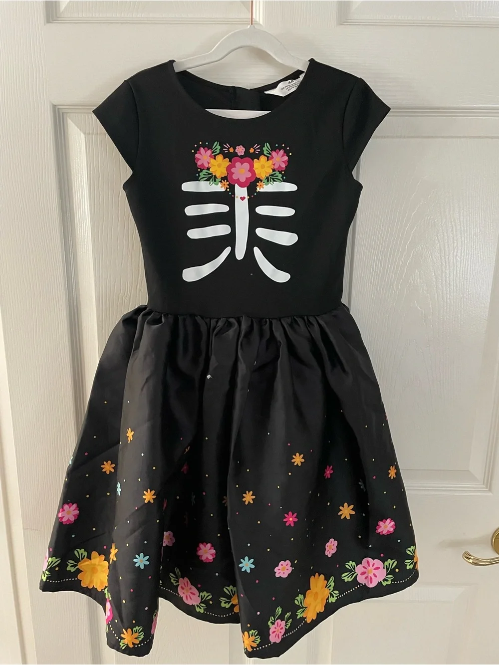 Girls H &M Black Dia de Los Muertos Skeleton Floral Dress